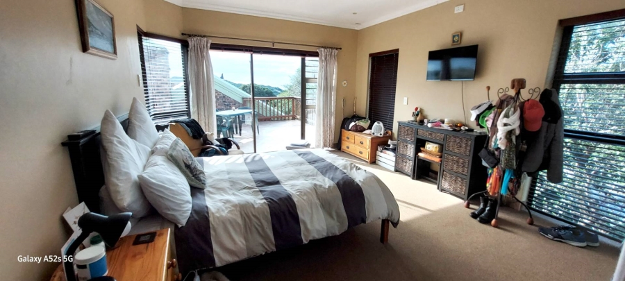 6 Bedroom Property for Sale in West Bank Eastern Cape